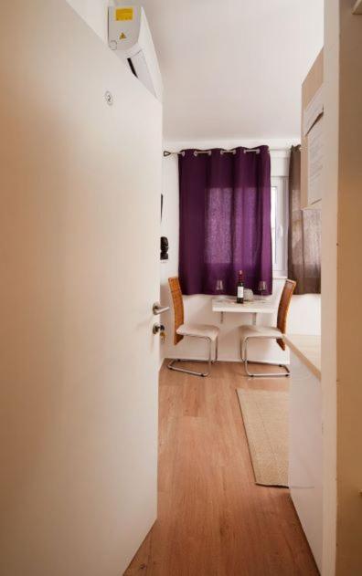 Centar 2 Private Room With Ensuite And Kitchenette 스플리트 외부 사진