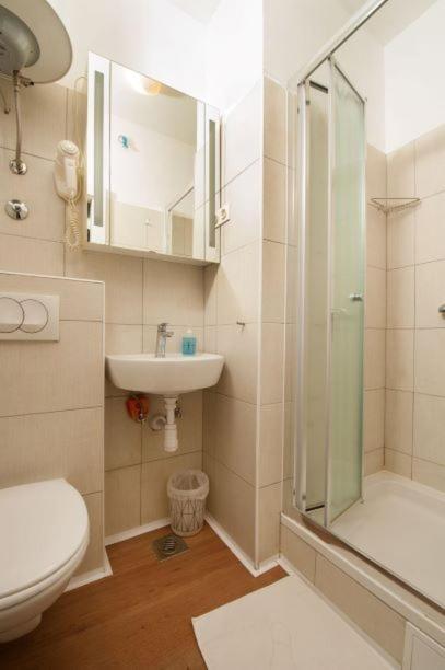 Centar 2 Private Room With Ensuite And Kitchenette 스플리트 외부 사진